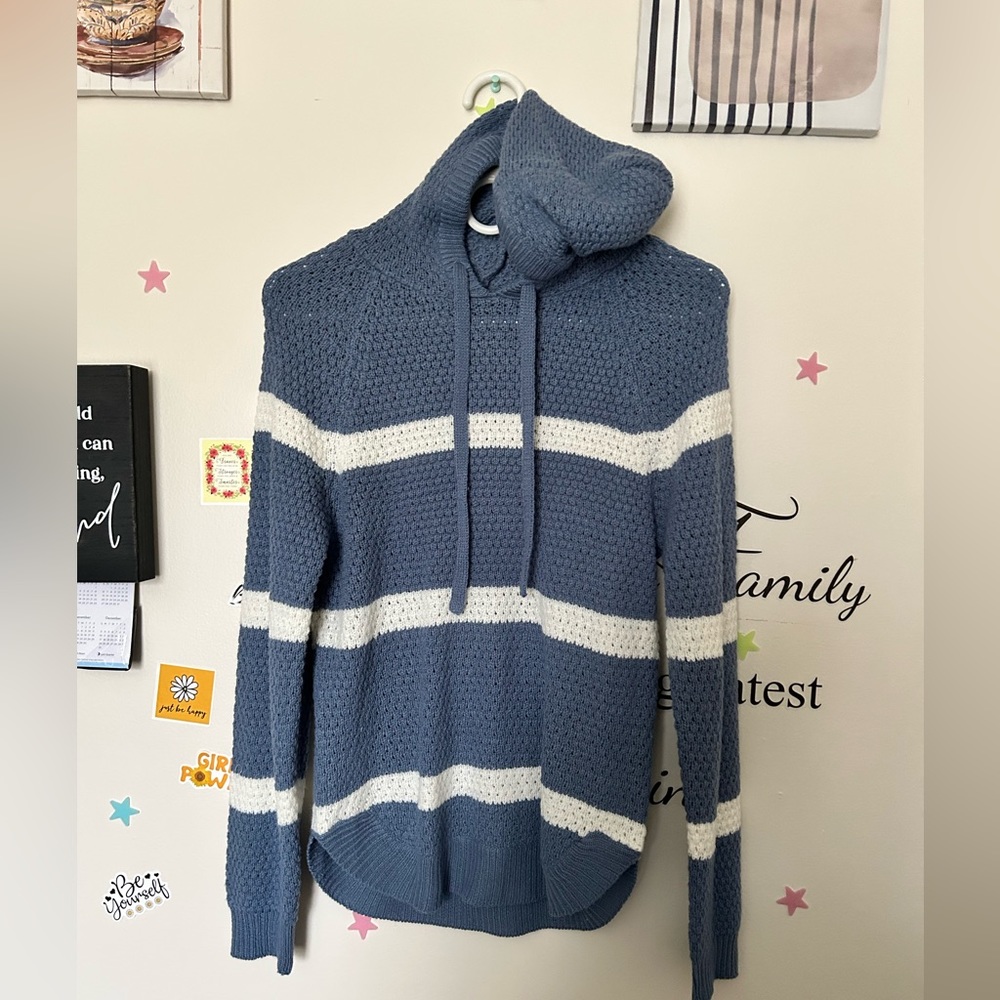 Knitted sweeater